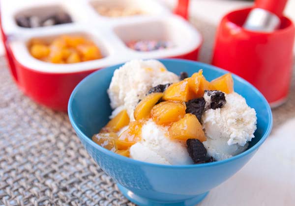 Fresh Peach Syrup Ice Cream Sundae Recipe