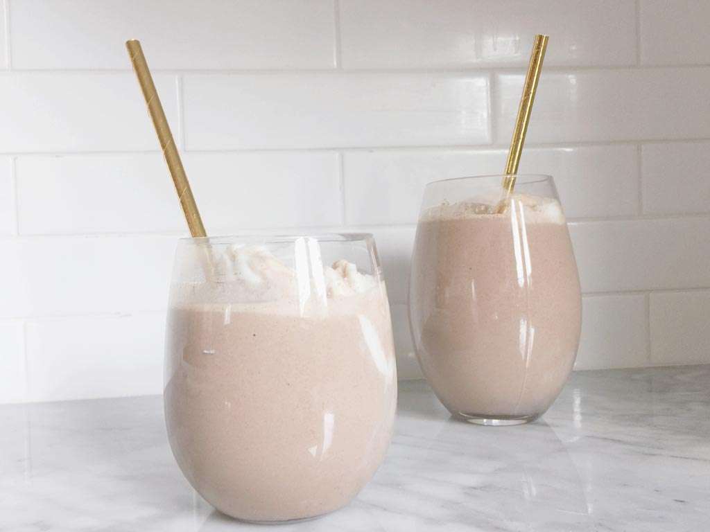 hot chocolate float drink