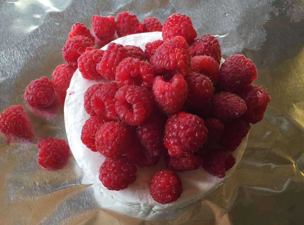 raspberries and cheese