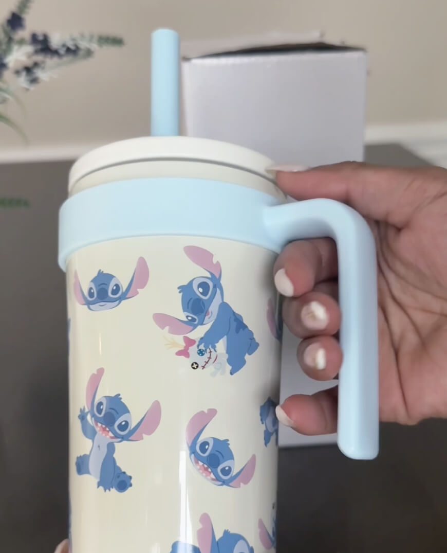 Load video: I love that it's cup holder friendly